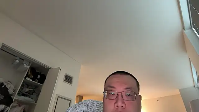 slaveasianboy online show from 13, 3, 2026