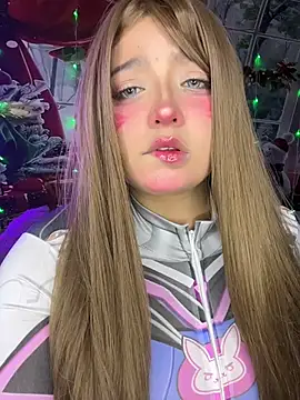 CharlotteMillers online show from 18, 11, 2025