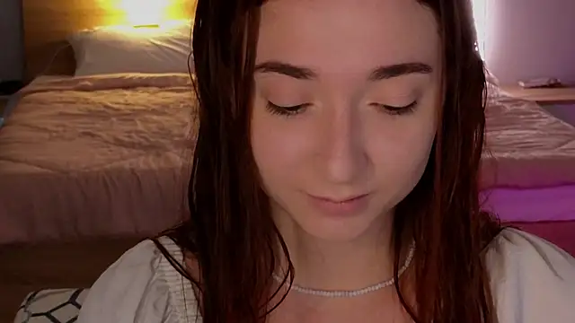 YasmineWest online show from 1, 4, 2026