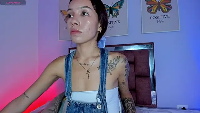 Snapshot of amysc chatting on 4, 1, 2025 amysc online show from 4, 1, 2025