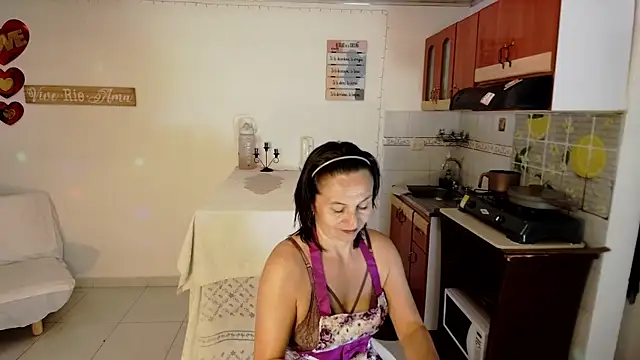 lollita 23  online show from 31, 3, 2026