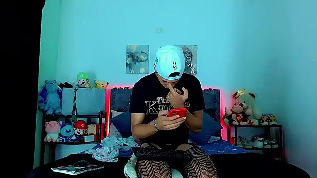 Liamscott  online show from 1, 2, 2026