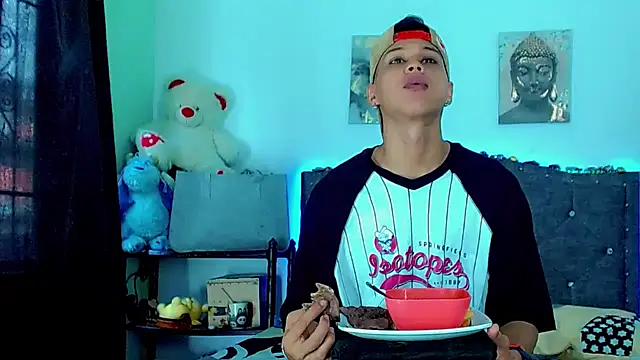 Liamscott  online show from 7, 3, 2026