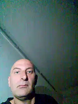 Snapshot of tinybear79 chatting on 17, 10, 2025 tinybear79 online show from 17, 10, 2025