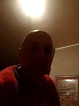 Snapshot of tinybear79 chatting on 25, 5, 2026 tinybear79 online show from 25, 5, 2026