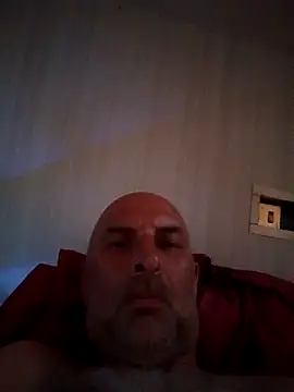 Snapshot of tinybear79 chatting on 1, 7, 2026 tinybear79 online show from 1, 7, 2026