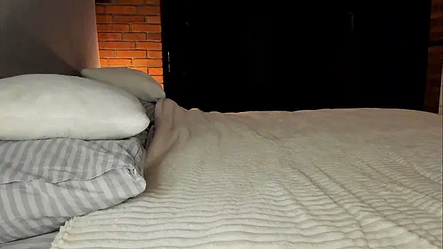 Rachel Rey online show from 3, 2, 2026