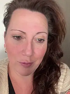 xsexycurvymilf online show from 13, 1, 2025