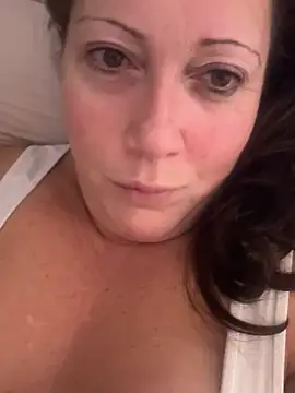 xsexycurvymilf online show from 27, 1, 2025