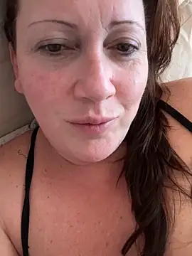 xsexycurvymilf online show from 8, 3, 2025