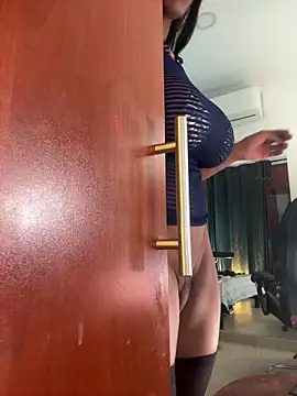 ivannapretyts online show from 17, 4, 2026