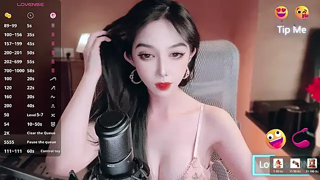 Snapshot of vyizh- chatting on 22, 6, 2026 vyizh- online show from 22, 6, 2026