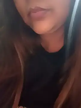 Snapshot of _Redwine_ chatting on 20, 3, 2025 Redwine online show from 20, 3, 2025