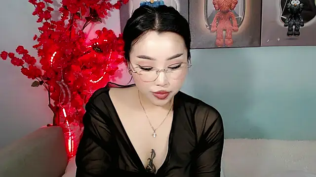 Snapshot of ichiben chatting on 20, 4, 2026 ichiben online show from 20, 4, 2026