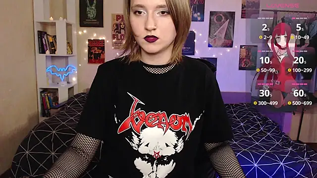 Viper kiss online show from 2, 10, 2025