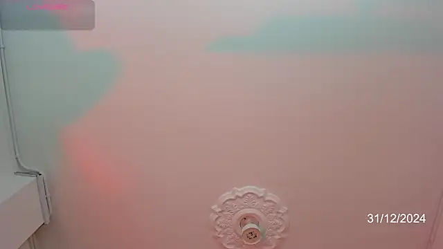 Karoline Marin online show from 31, 12, 2024