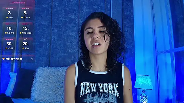 Snapshot of Amareto_ chatting on 17, 11, 2025 Amareto online show from 17, 11, 2025