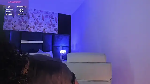 Snapshot of Amareto_ chatting on 27, 11, 2025 Amareto online show from 27, 11, 2025