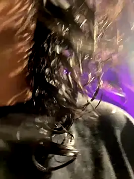 Snapshot of Amareto_ chatting on 15, 12, 2025 Amareto online show from 15, 12, 2025