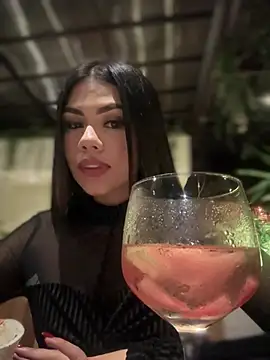 Snapshot of SakuraKato chatting on 4, 2, 2025 SakuraKato online show from 4, 2, 2025