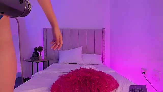 Snapshot of SakuraKato chatting on 27, 2, 2025 SakuraKato online show from 27, 2, 2025