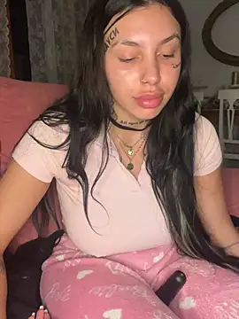 Snapshot of sexynalaa chatting on 23, 12, 2024 sexynalaa online show from 23, 12, 2024