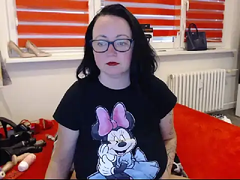 Alexie33 online show from 27, 2, 2025