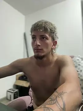 Snapshot of Scott_sex7 chatting on 19, 2, 2026 Scott sex7 online show from 19, 2, 2026