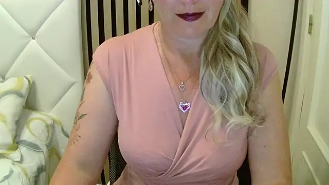 xxNoeliaxx online show from 27, 2, 2026