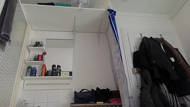 molozeb online show from 13, 1, 2026