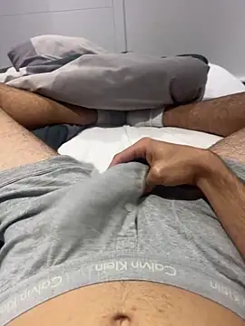 h0rnyguy001 online show from 19, 10, 2025