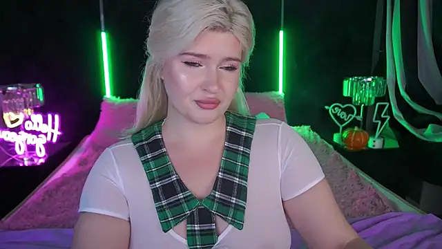 CocoSecretss online show from 13, 11, 2025