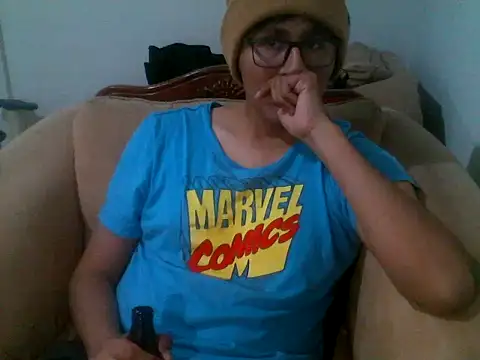 Snapshot of cosmosbig123 chatting on 1, 3, 2026 cosmosbig123 online show from 1, 3, 2026