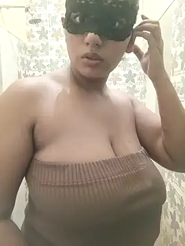 Snapshot of OneDisplay chatting on 12, 12, 2024 OneDisplay online show from 12, 12, 2024