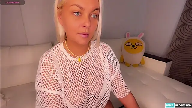 Anna Bali online show from 7, 12, 2024