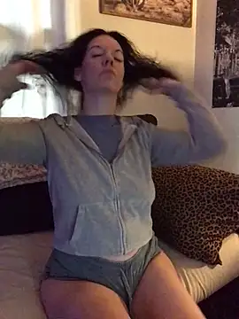 SidneyRaee online show from 21, 10, 2025