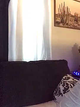 SidneyRaee online show from 5, 12, 2025