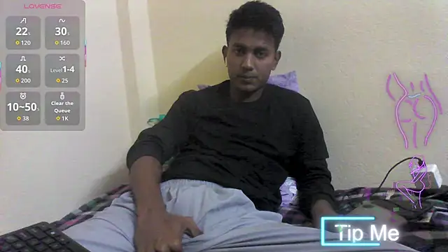 just fucks online show from 13, 12, 2025