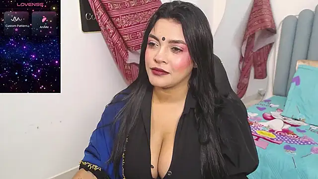 Snapshot of lakshmiraniii chatting on 1, 11, 2025 lakshmiraniii online show from 1, 11, 2025