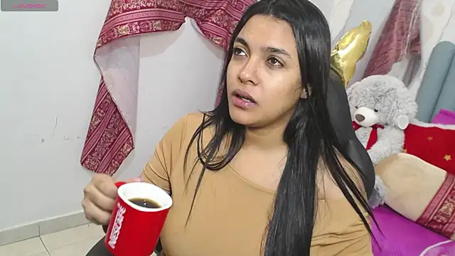Snapshot of lakshmiraniii chatting on 18, 12, 2025 lakshmiraniii online show from 18, 12, 2025