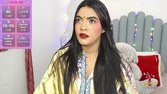 Snapshot of lakshmiraniii chatting on 17, 4, 2026 lakshmiraniii online show from 17, 4, 2026