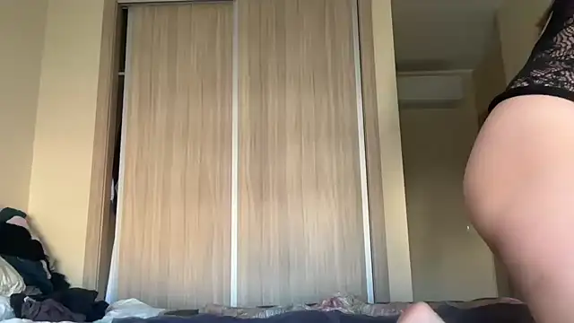 naughtyhollyxxxx online show from 28, 11, 2025