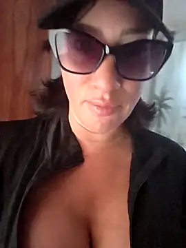 TheGoddessBianca online show from 5, 3, 2026