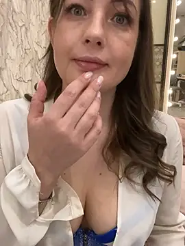 AnnaBri online show from 5, 3, 2026