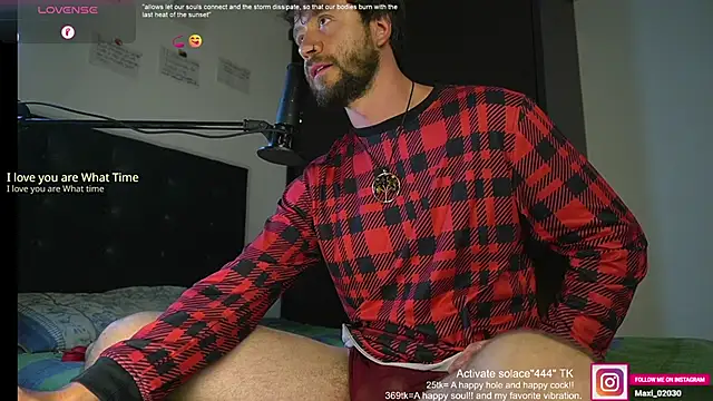 Snapshot of just_maxii chatting on 19, 3, 2025 just maxii online show from 19, 3, 2025