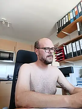 Snapshot of JCF1987 chatting on 11, 7, 2026 JCF1987 online show from 11, 7, 2026