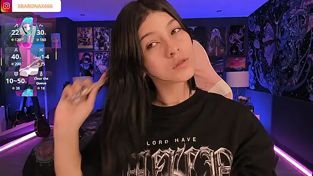 LanaKyutt online show from 14, 12, 2025