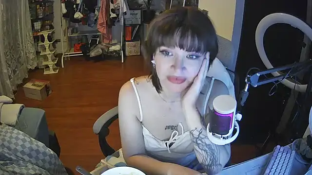 Snapshot of angelic_sg chatting on 26, 1, 2025 angelic sg online show from 26, 1, 2025