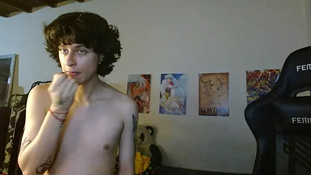 angelitofemboy online show from 26, 1, 2025