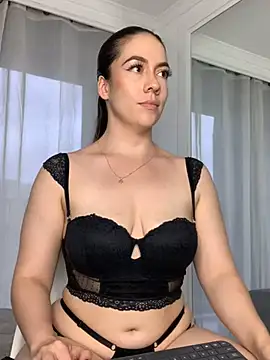Snapshot of ImAlicee chatting on 2, 1, 2025 ImAlicee online show from 2, 1, 2025